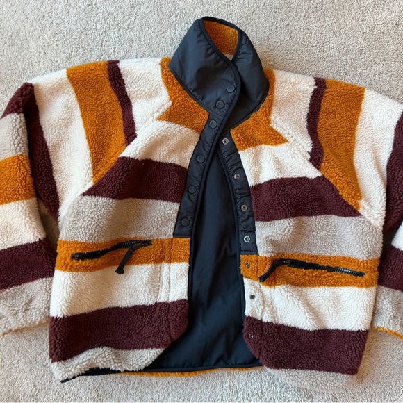 Free people Hit The Slopes Printed cozy Fleece Jacket size small neutral warm - Picture 4 of 7